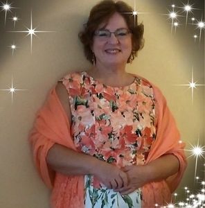 Meet your Posher, Becky